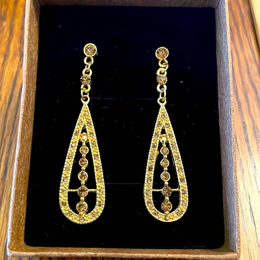 Vintage Teardrop Earrings
